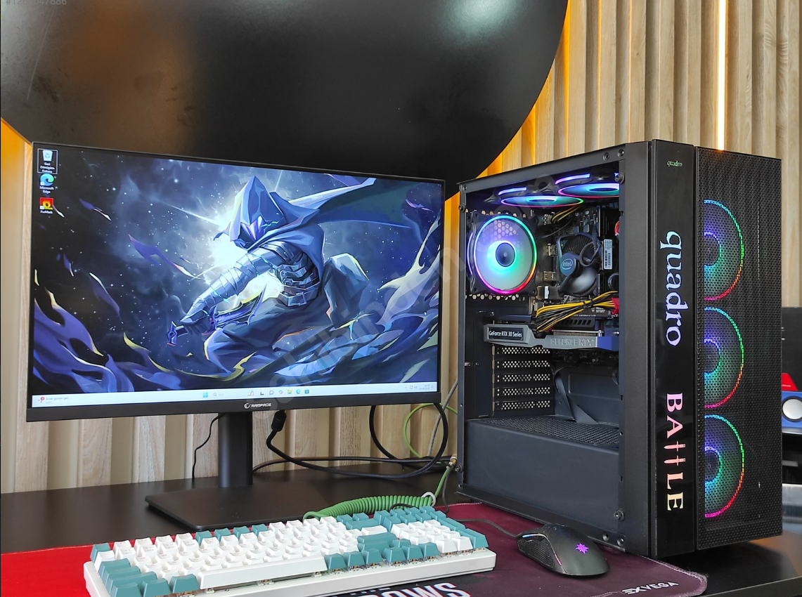 RTX3060 12GB/İ5 11400F CPU/16 GB RAM/512 GB SSD/165 HZ MONİTÖR