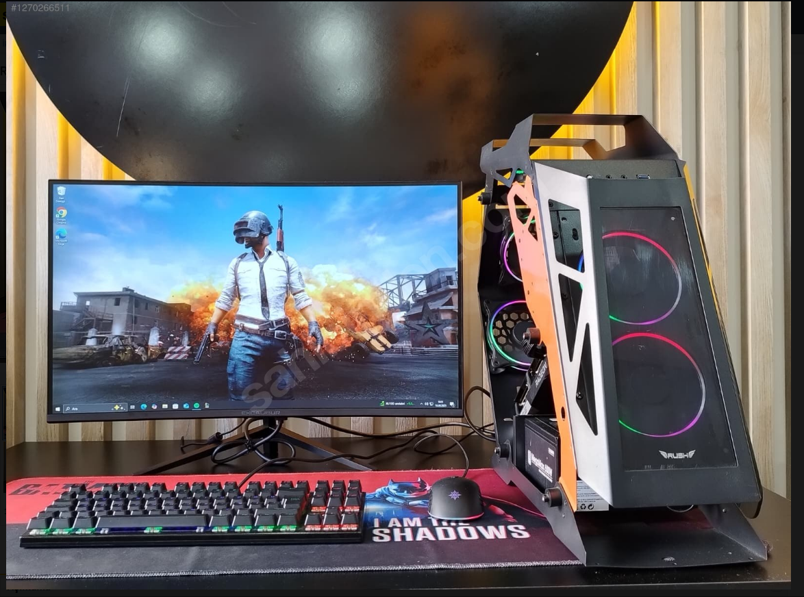 RX6600XT 8GB/R5 2600X/16 GB RAM/512 GB SSD/27 200HZ MONITOR