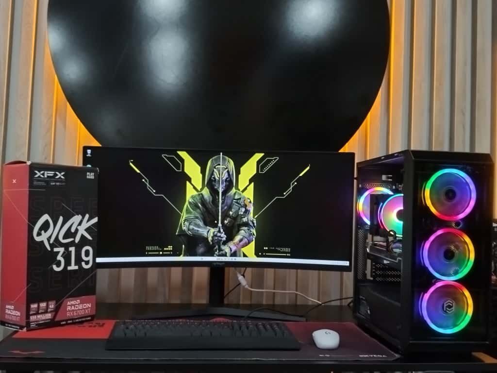RX6700XT 12GB/RYZEN 5 5600/512GB M2SSD/32" 165HZ MONİTÖR 