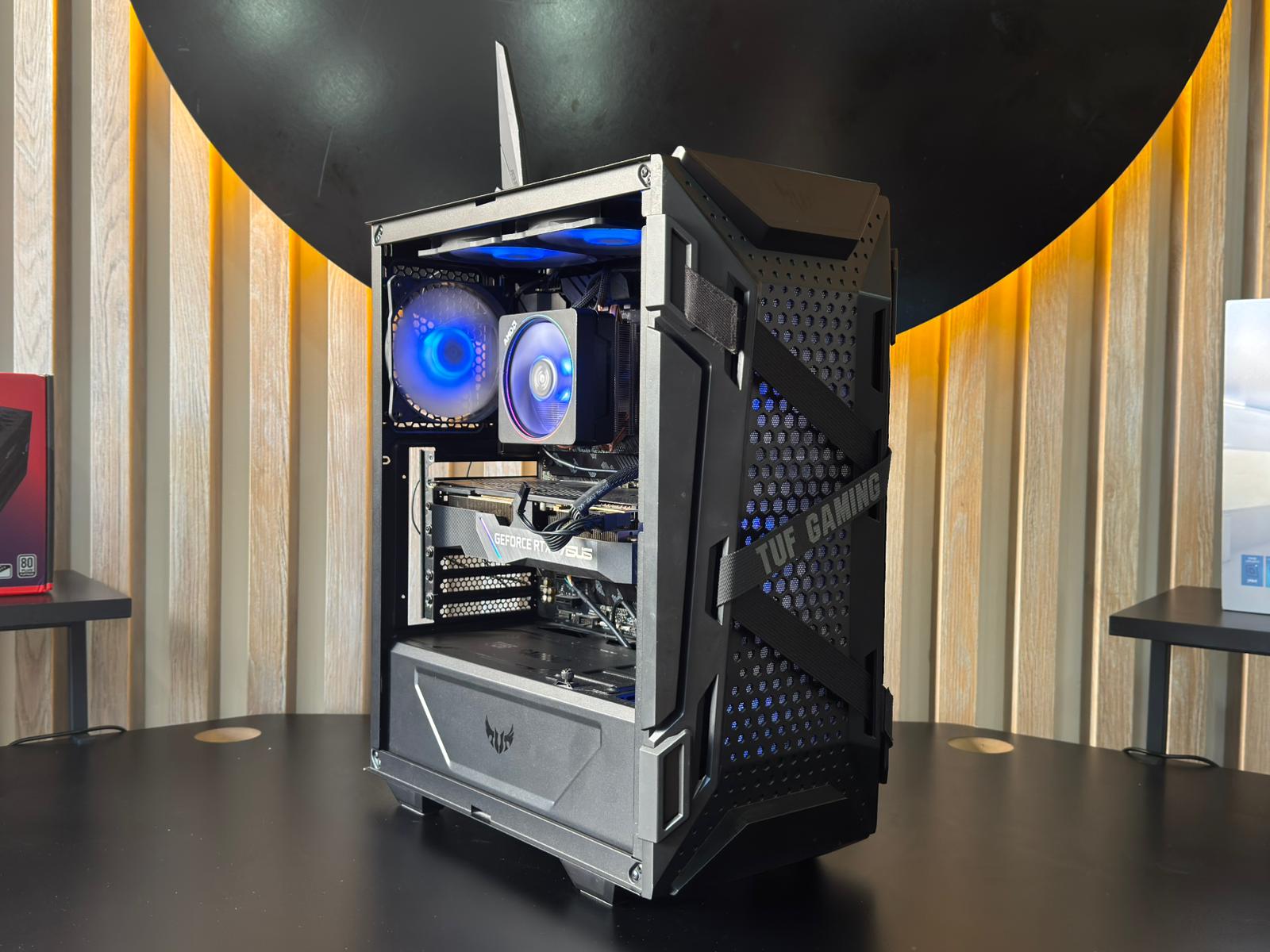 RTX 2070 8GB E.K/RYZEN 5 5600X/16 GB RAM/512GB  SSD/ASUS TUF GT 301