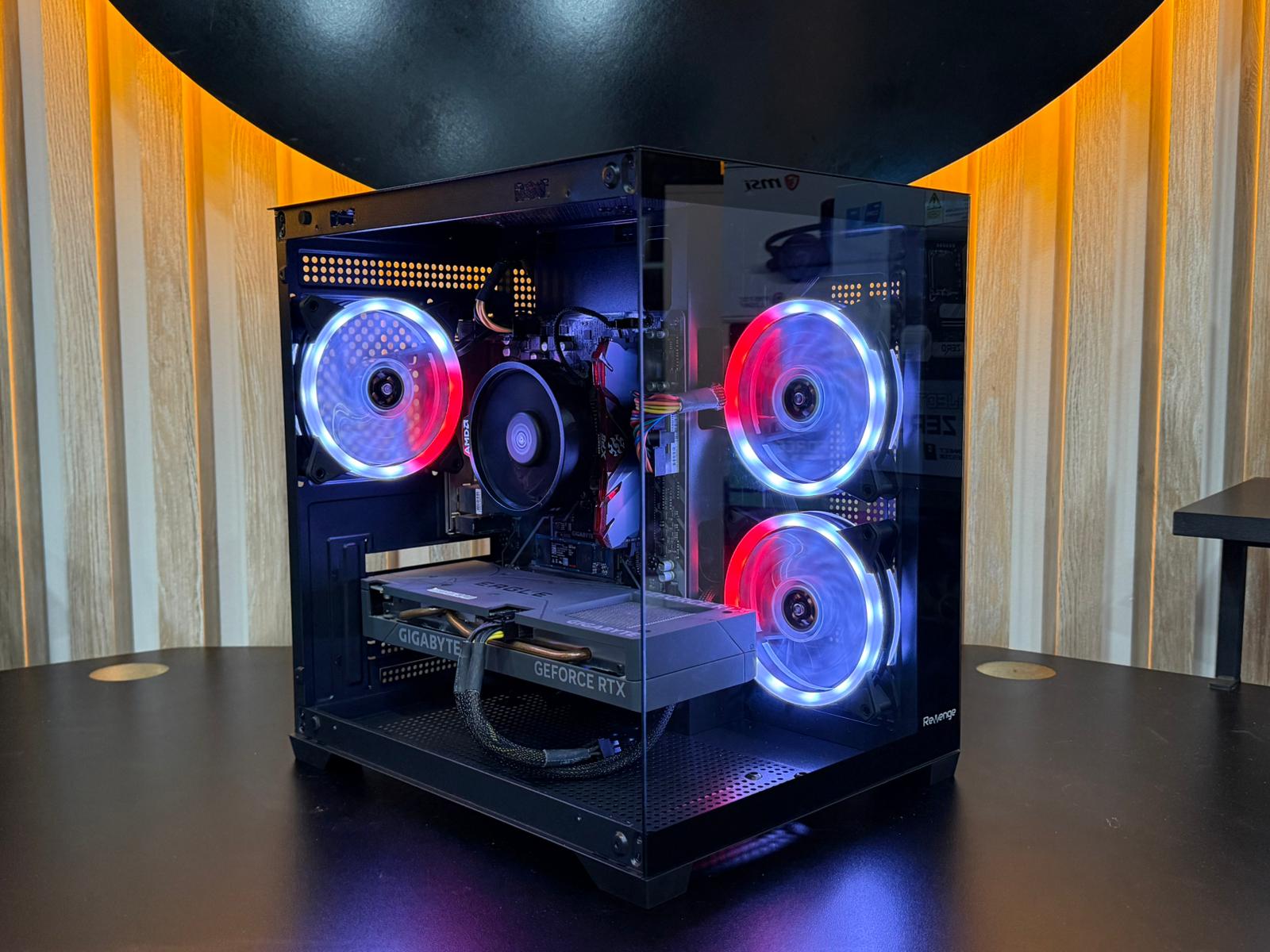 RTX 4060 E.K/RYZEN 5 5500 CPU/512GB M2/16 GB RAM/AKVARYUM KASA