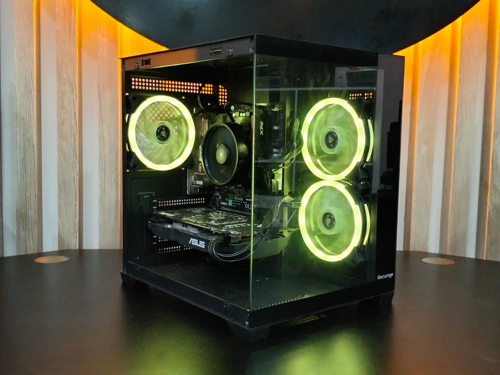 RX580 8GB E.K/RYZEN 5 2600/16GB RAM/512 M2/AKVARYUM KASA