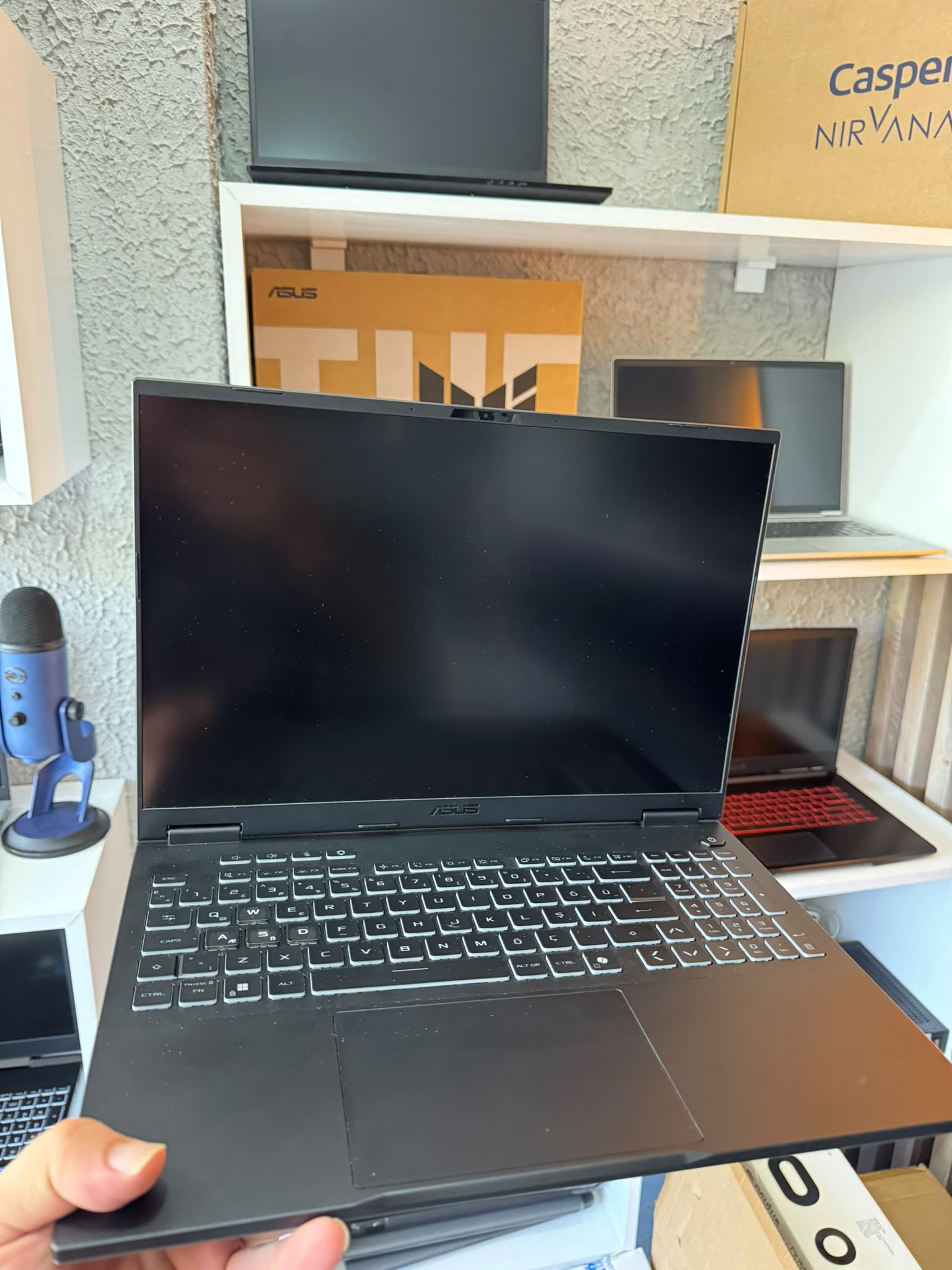 Asus TUF gaming F16