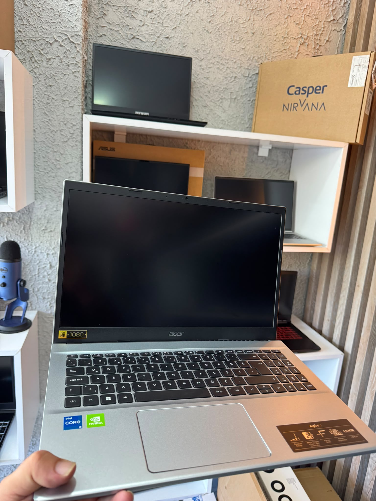 Acer Aspire 3