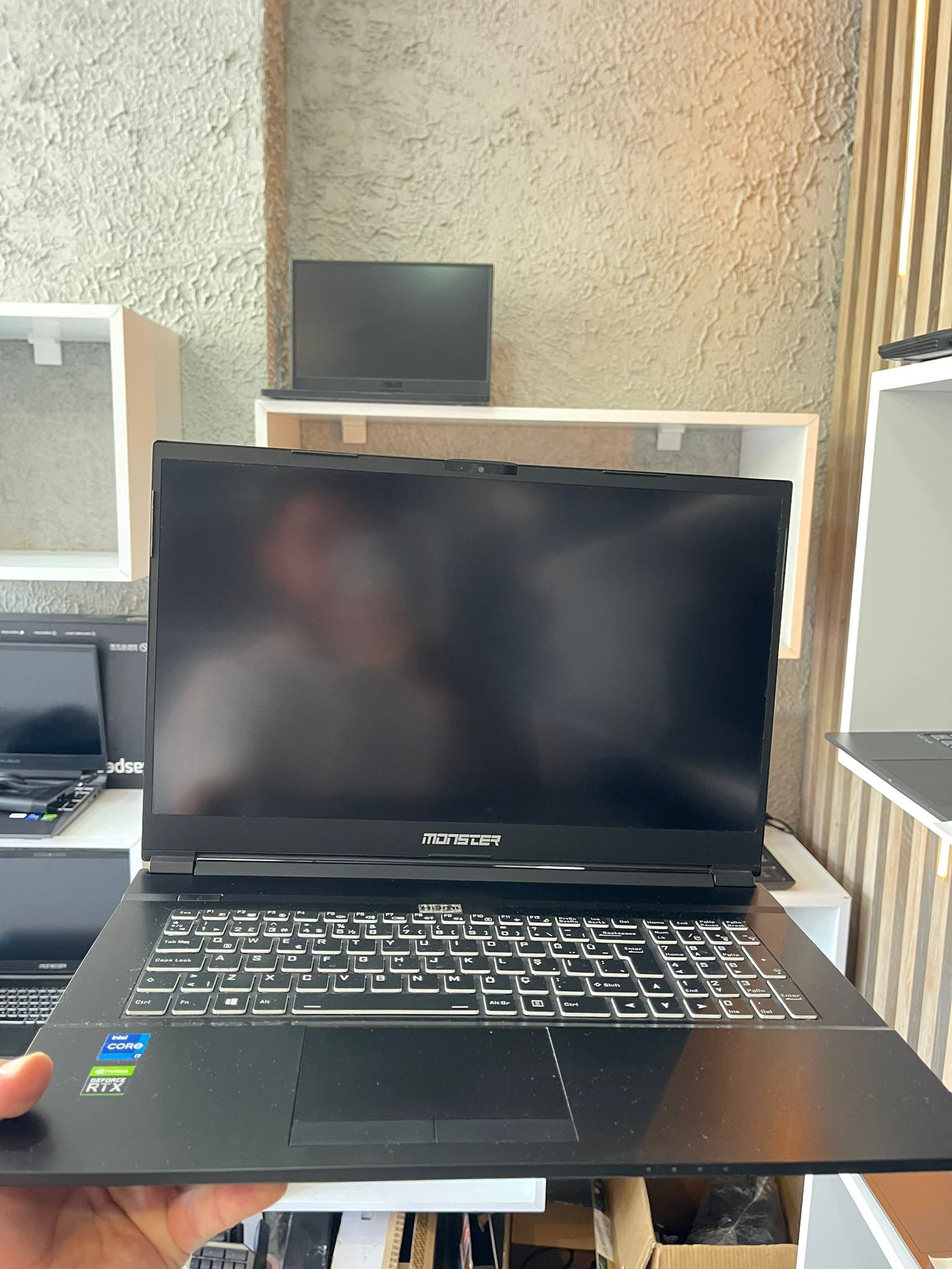 RTX3050TİE.K/İ7-11800HİŞLEMCİ/16GBRAM/512GBSSD